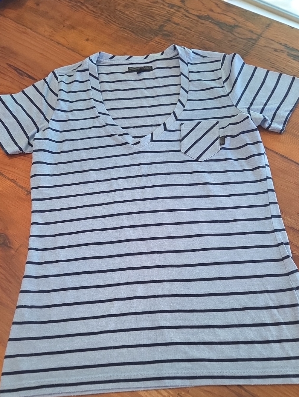 Vans V Neck Top Small